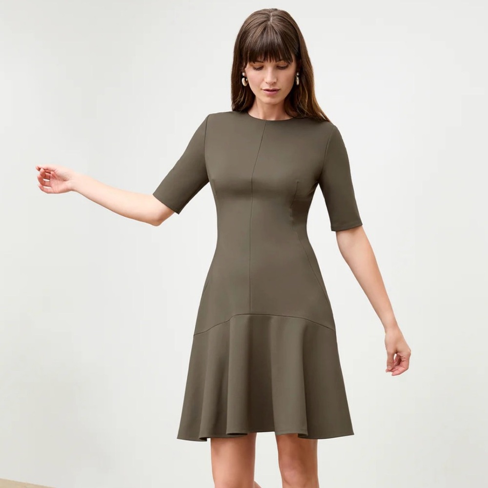 MM Lafleur The Gina Dress - Butter Ponte
Color: ASH